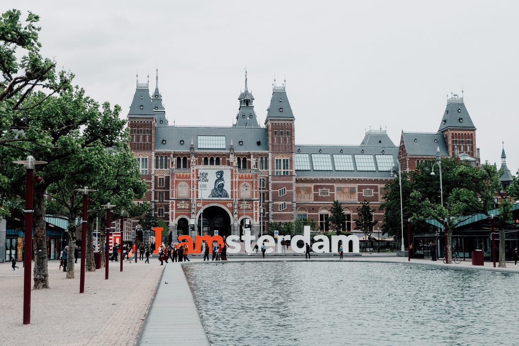 Moving To Amsterdam Complete Guide Laundryheap Blog