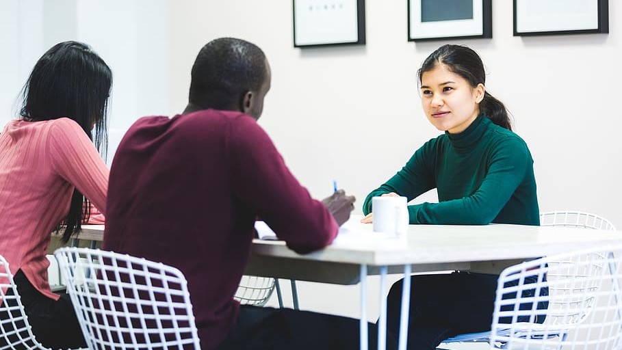 Essential tips for dressing for an interview Laundryheap Blog